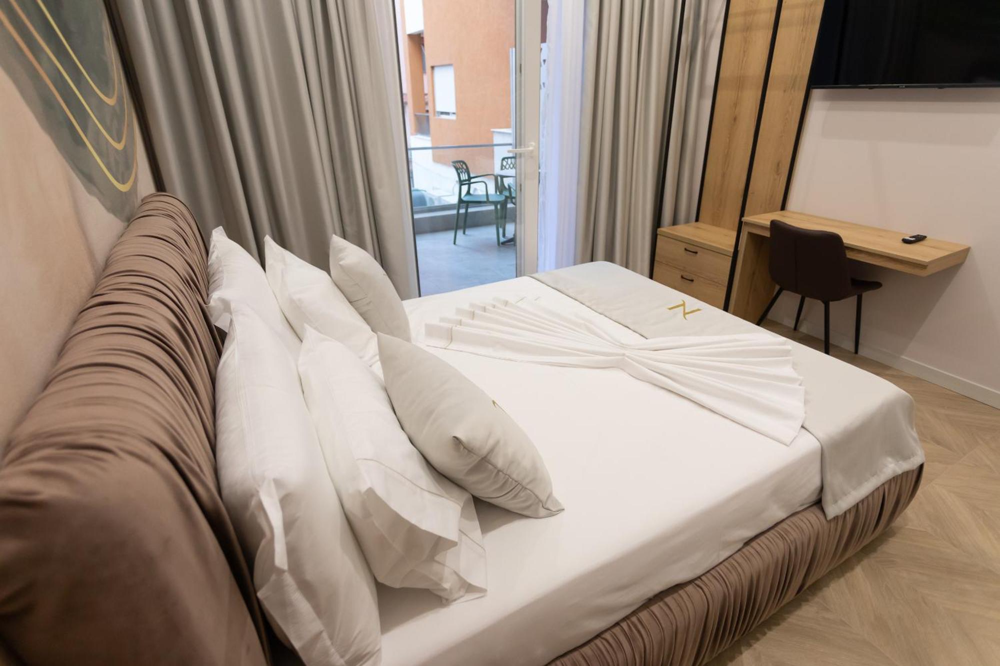 Nayel Hotel Durres Ngoại thất bức ảnh