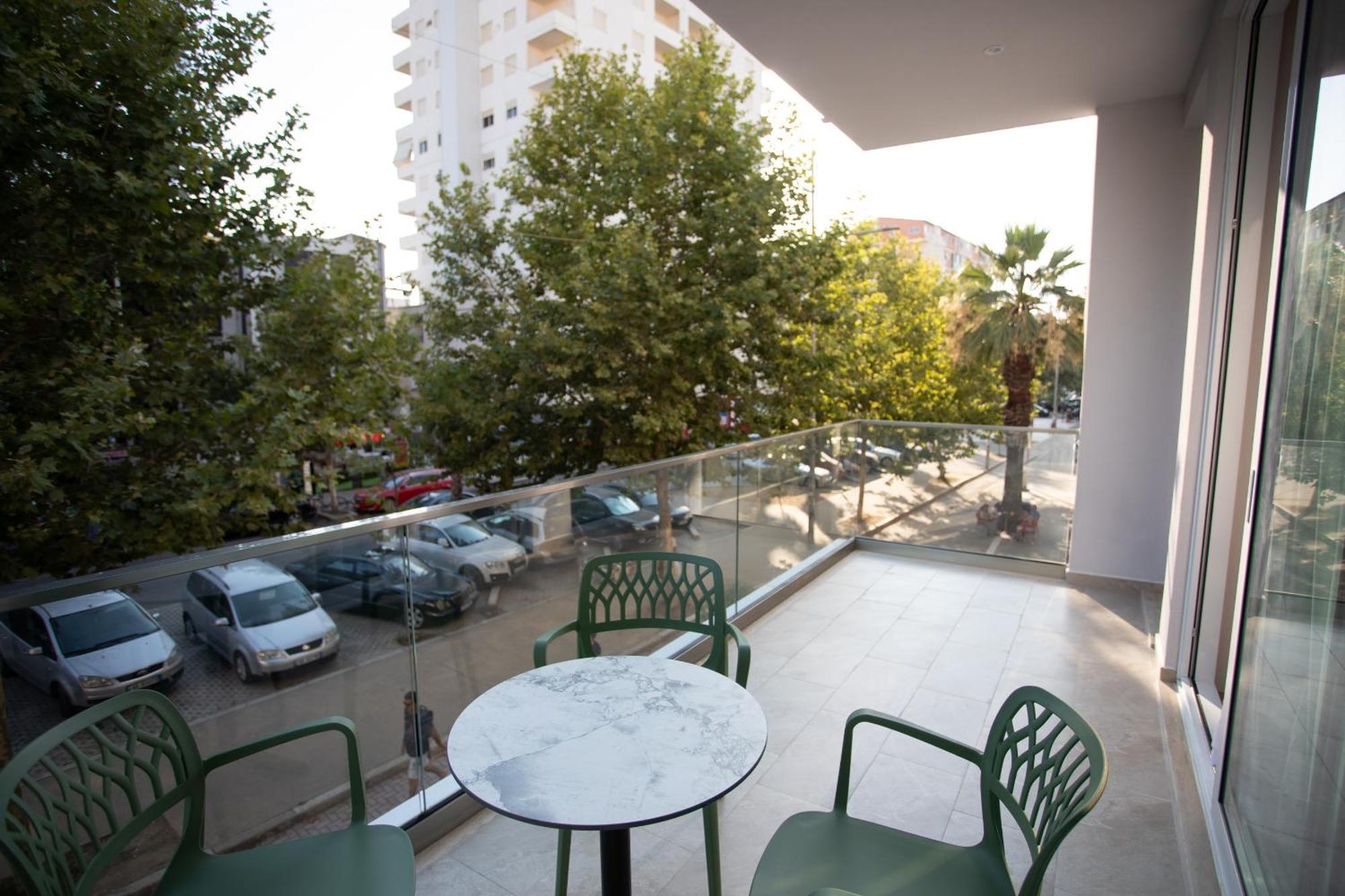 Nayel Hotel Durres Ngoại thất bức ảnh