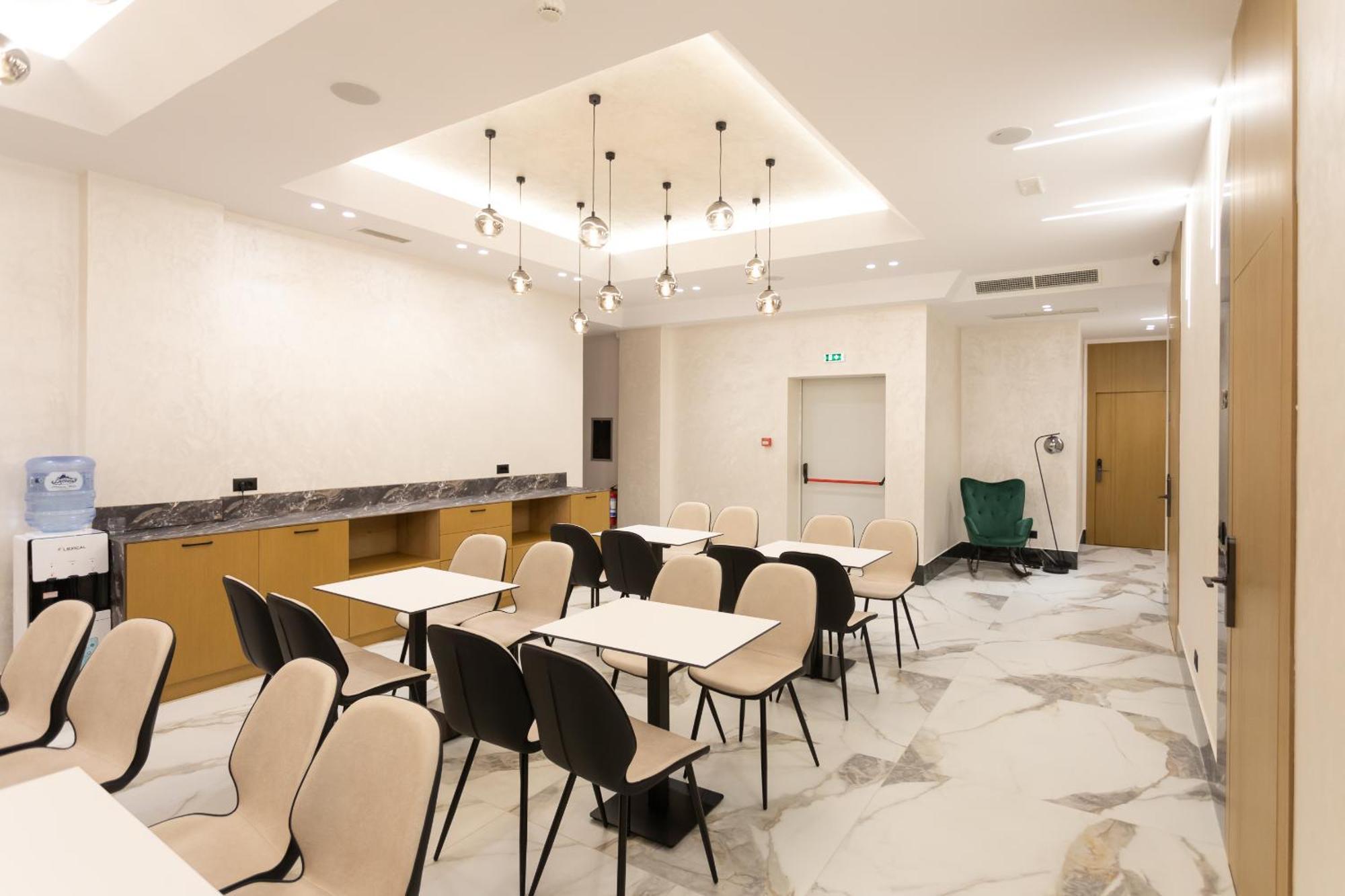 Nayel Hotel Durres Ngoại thất bức ảnh