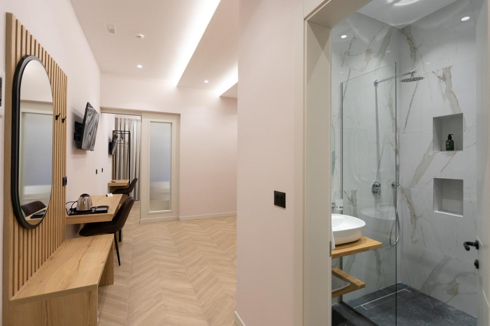 Nayel Hotel Durres Ngoại thất bức ảnh