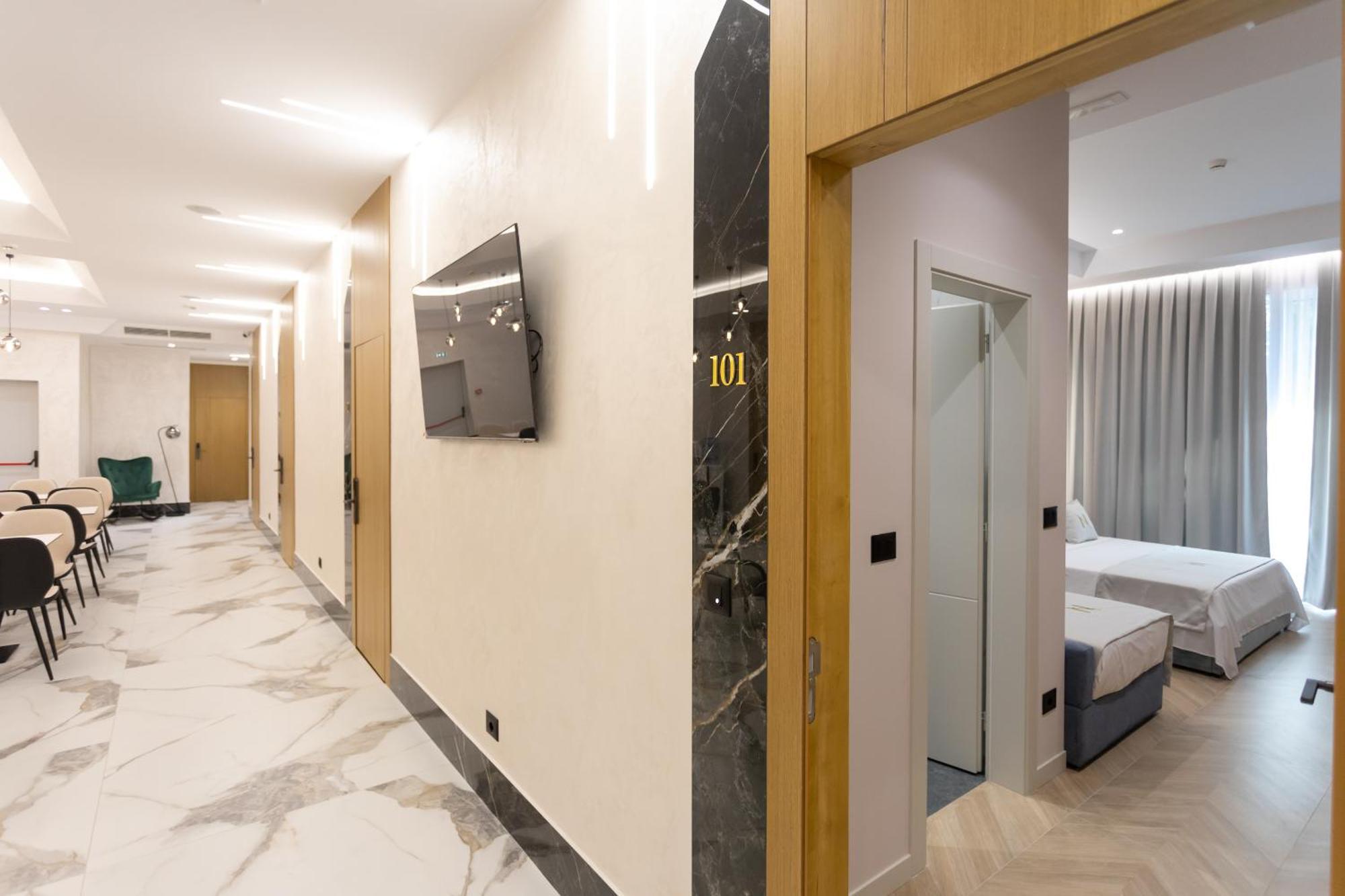 Nayel Hotel Durres Ngoại thất bức ảnh