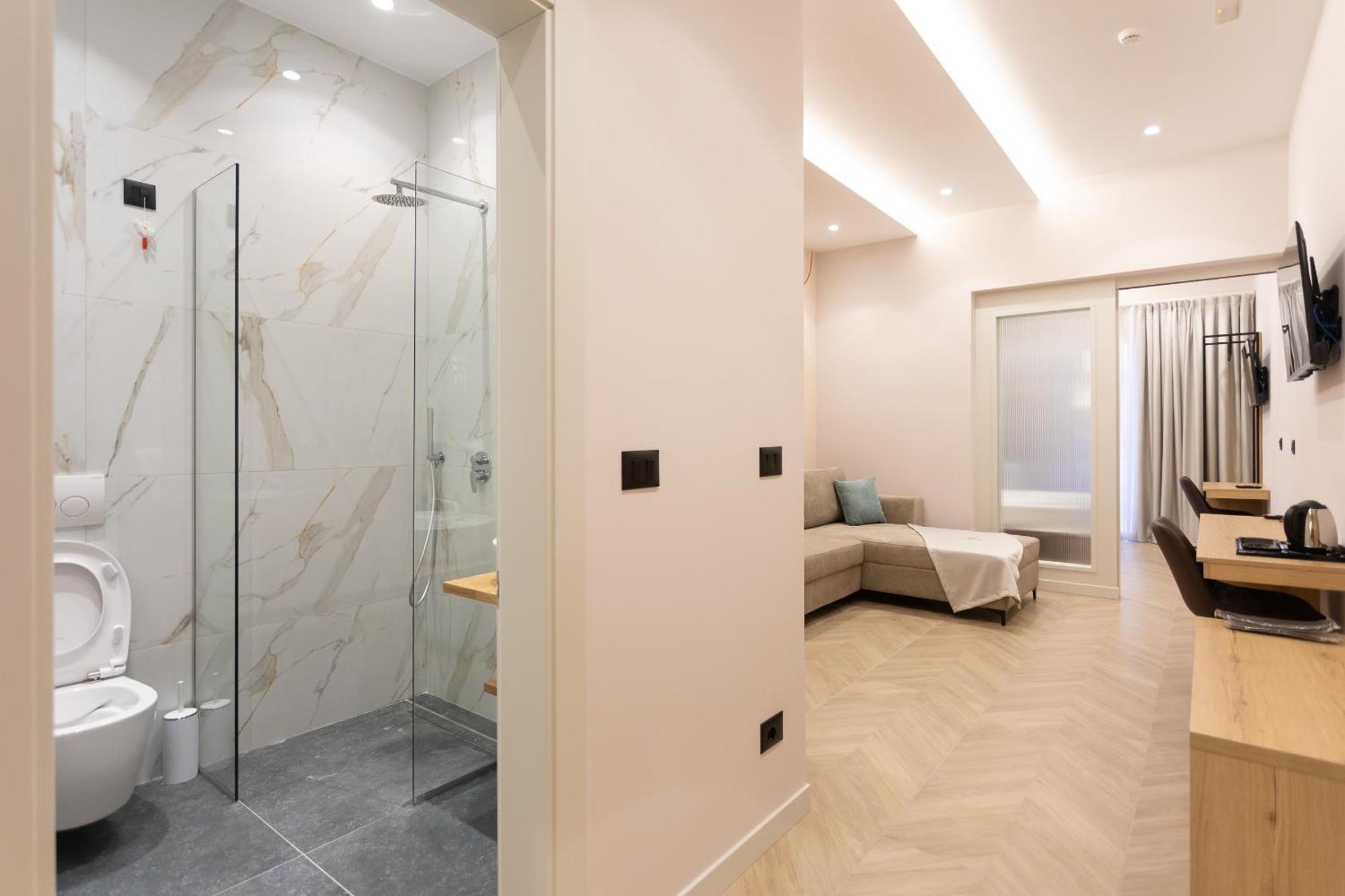 Nayel Hotel Durres Ngoại thất bức ảnh